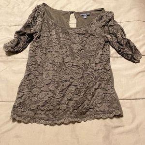 American Eagle lacy blouse